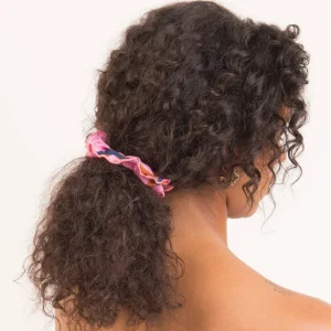 Amore-Pink Scrunchie