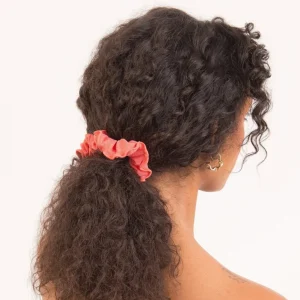 Malibu-Nina Scrunchie